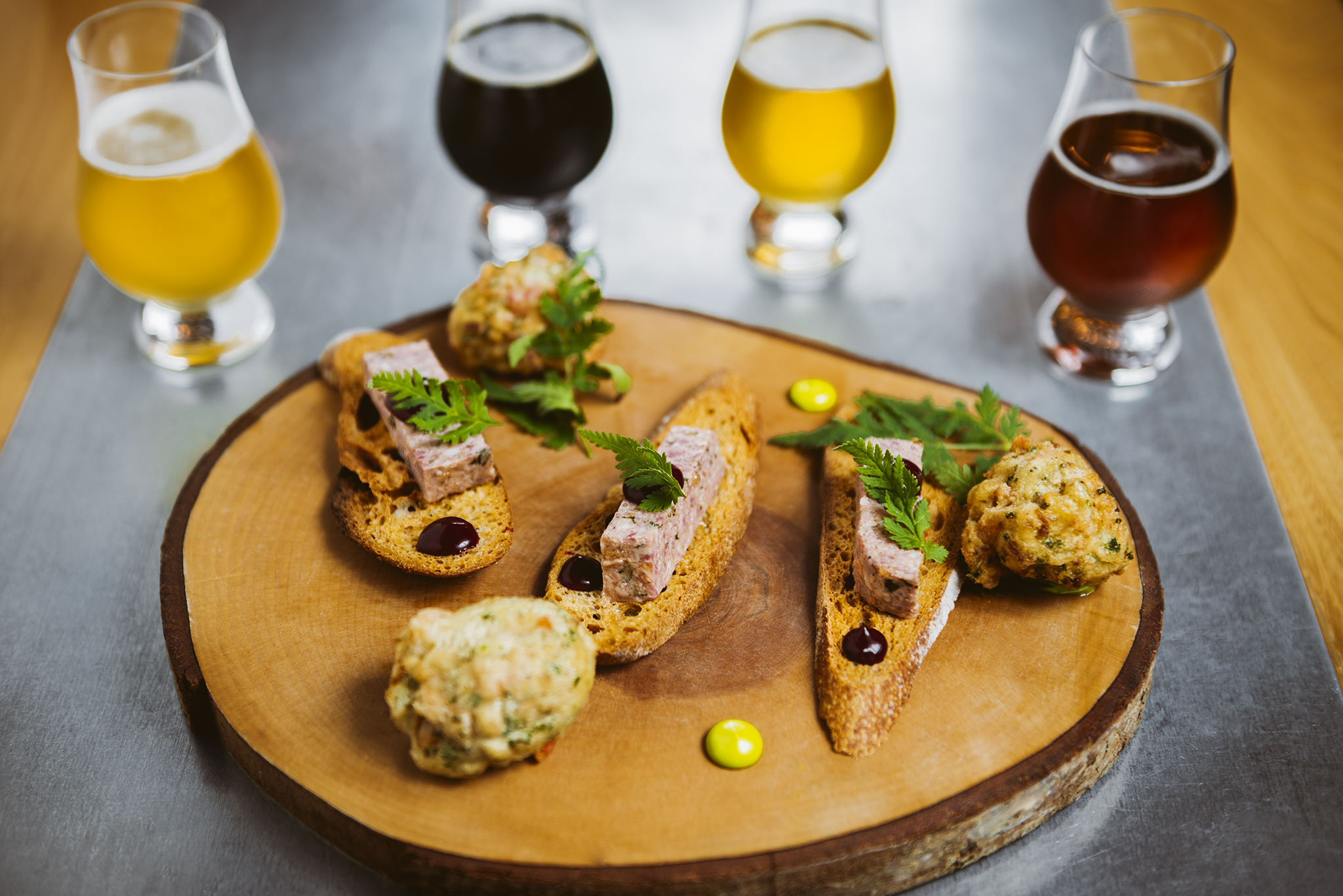 Quebec City Culinary & Craft Beer Tour Food & Beer Pairing Broue